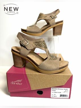 NEW Dansko Deandra Shimmer Suede Taupe Heel Size EU 39 in Original Box